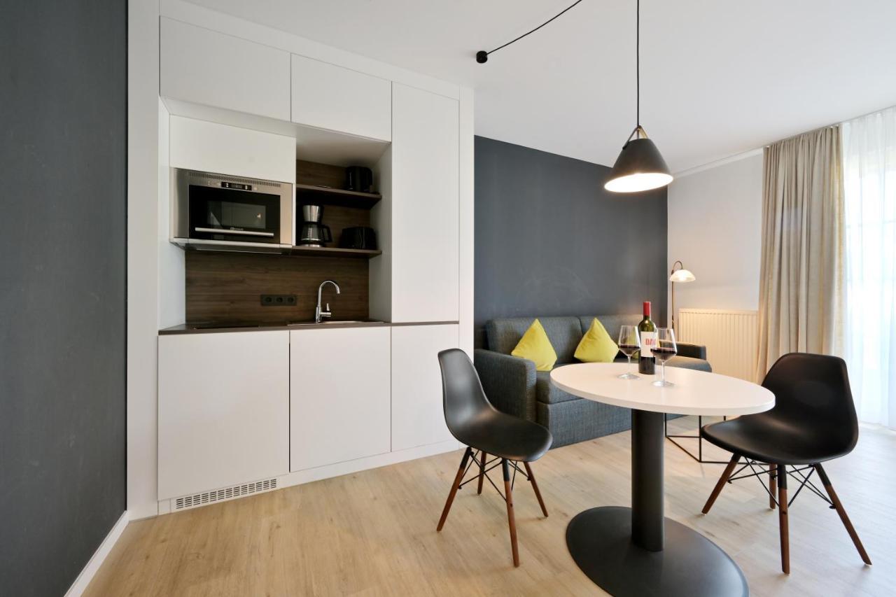 Hotel- & Ferienanlage Kapitaens-Haeuser Breege Kültér fotó