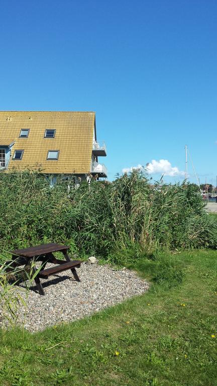 Hotel- & Ferienanlage Kapitaens-Haeuser Breege Kültér fotó